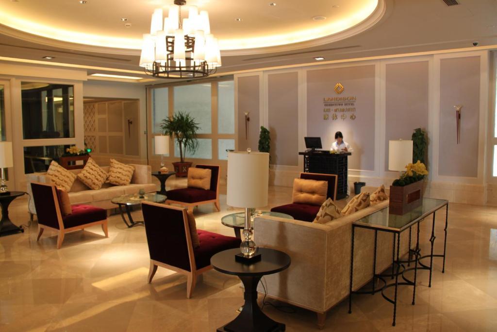 Landison Green Town Hotel Xinchang Ngoại thất bức ảnh