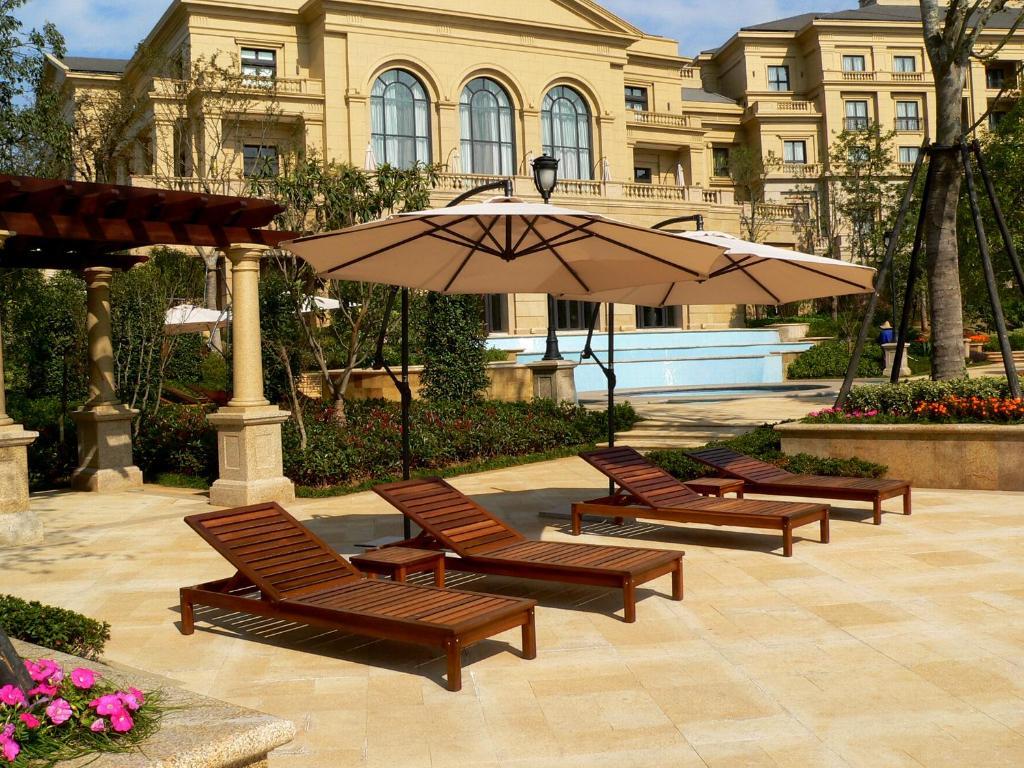 Landison Green Town Hotel Xinchang Ngoại thất bức ảnh